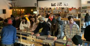 Винил базар в Дома на киното