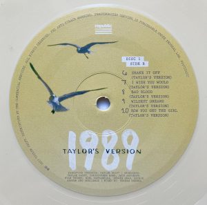 SWIFT, TAYLOR 1989-TAYLOR'S V (SUNRISE BLVD YELLOW) - (2-LP)